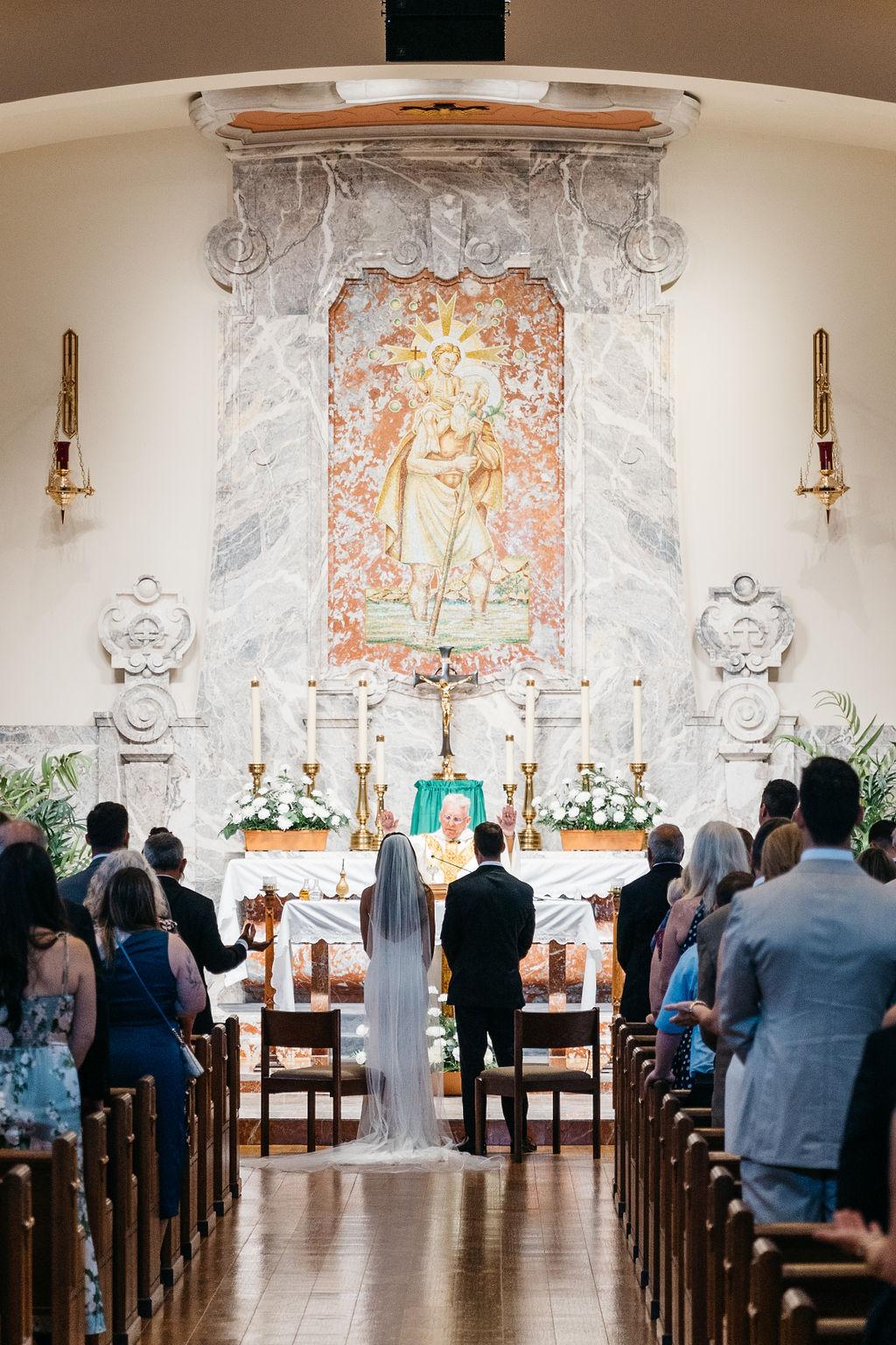A Classic Summer Wedding at the Pelican Club 54