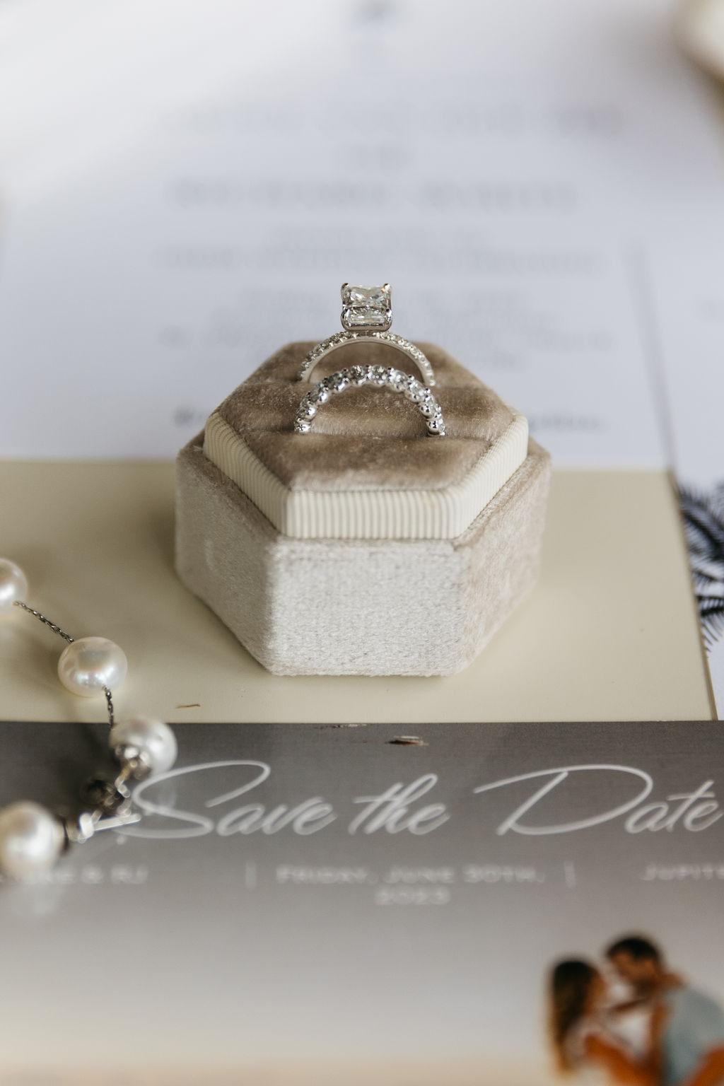 A Classic Summer Wedding at the Pelican Club photo 4