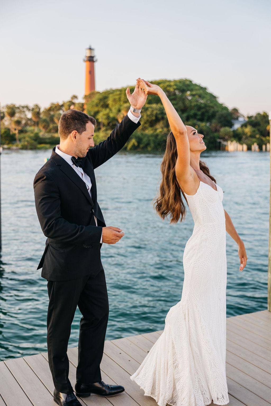 A Classic Summer Wedding at the Pelican Club 28