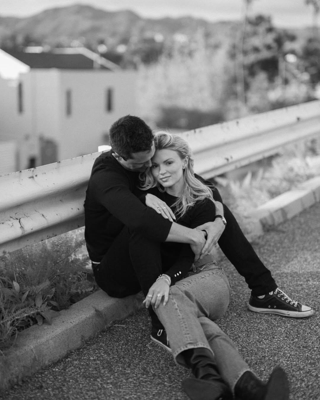A Romantic Fall Engagement in Rome, Italy photo 2