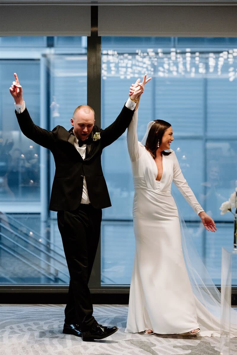 A Modern Spring Wedding at Farnam Hotel 25