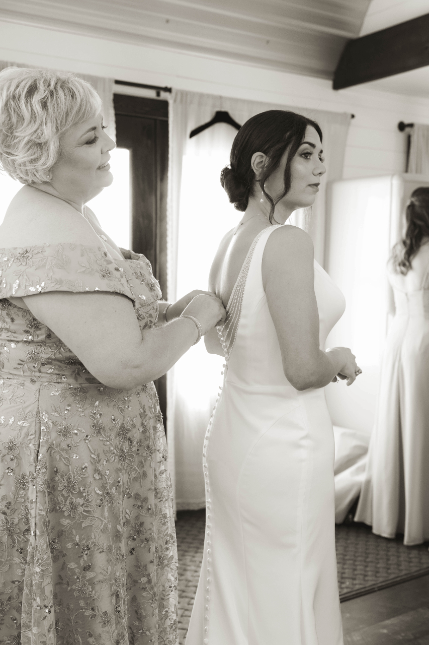 A Classic Summer Wedding at Red Ridge Receptions photo 3