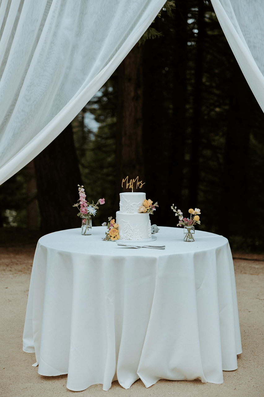 The Linen Shoppe