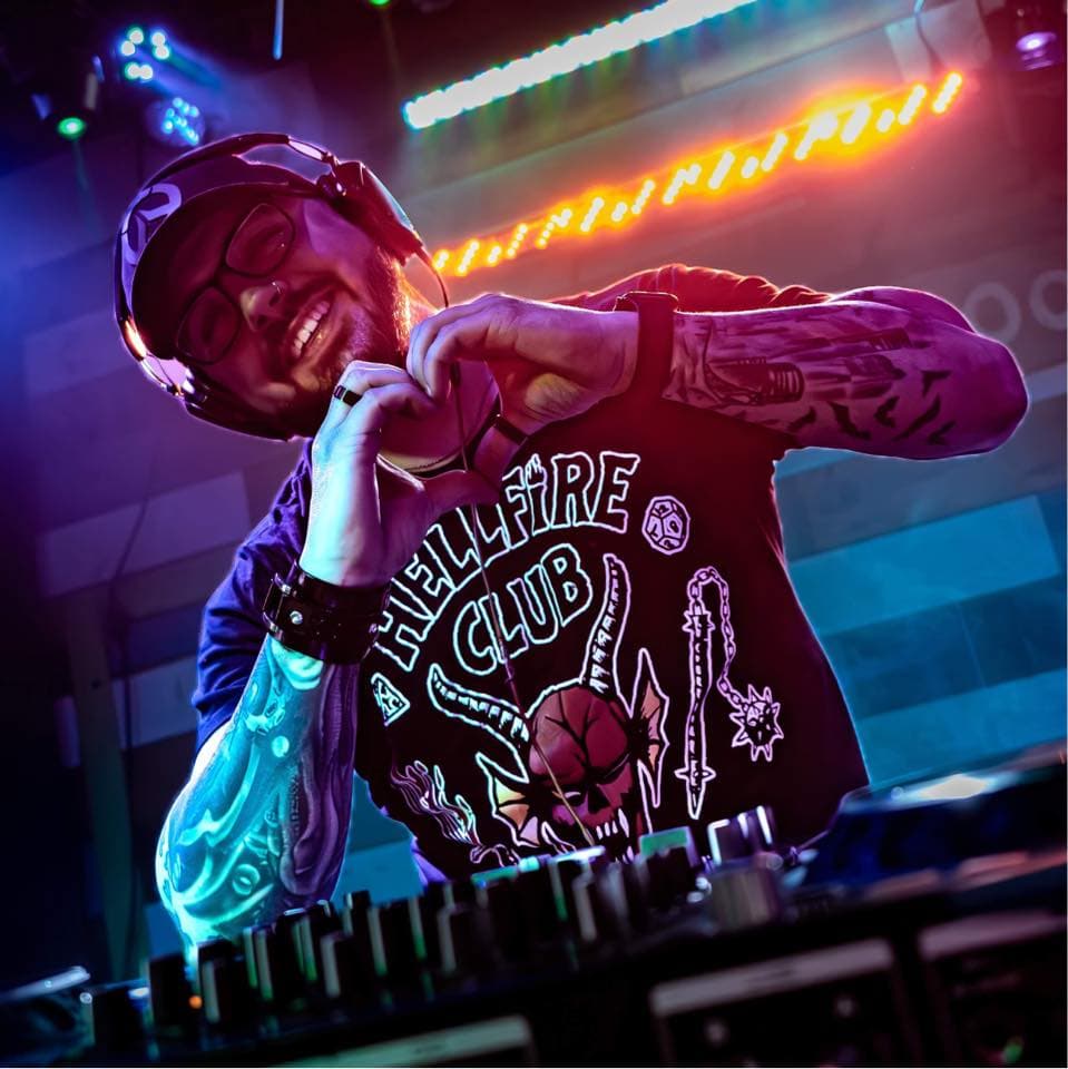 DJ Lexo (Chris Combs)