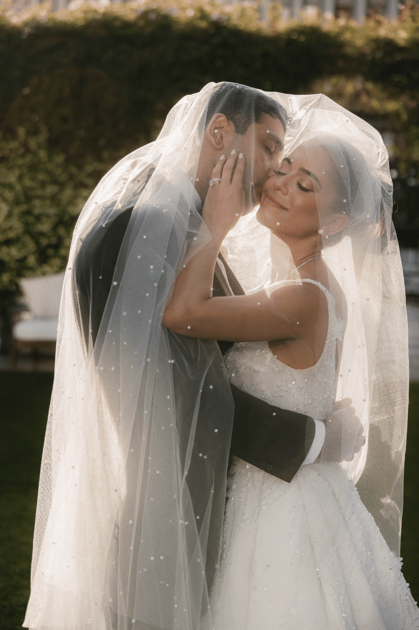 A Glamorous Spring Wedding at Jonathan Club