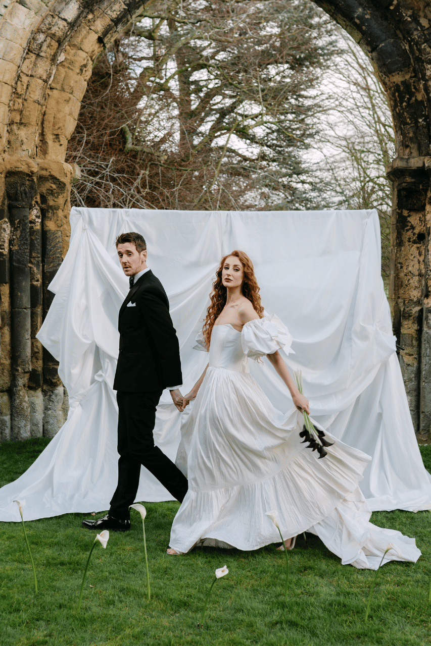 A Modern Spring Styled Shoot at Birdsall House