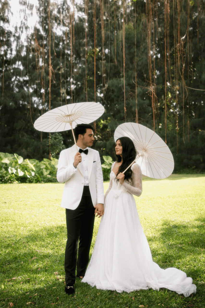 A Romantic Spring Wedding at The Ancient Spanish Monastery