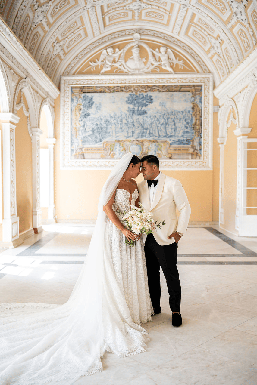 A Romantic Summer Wedding at Casa Dos Penedos