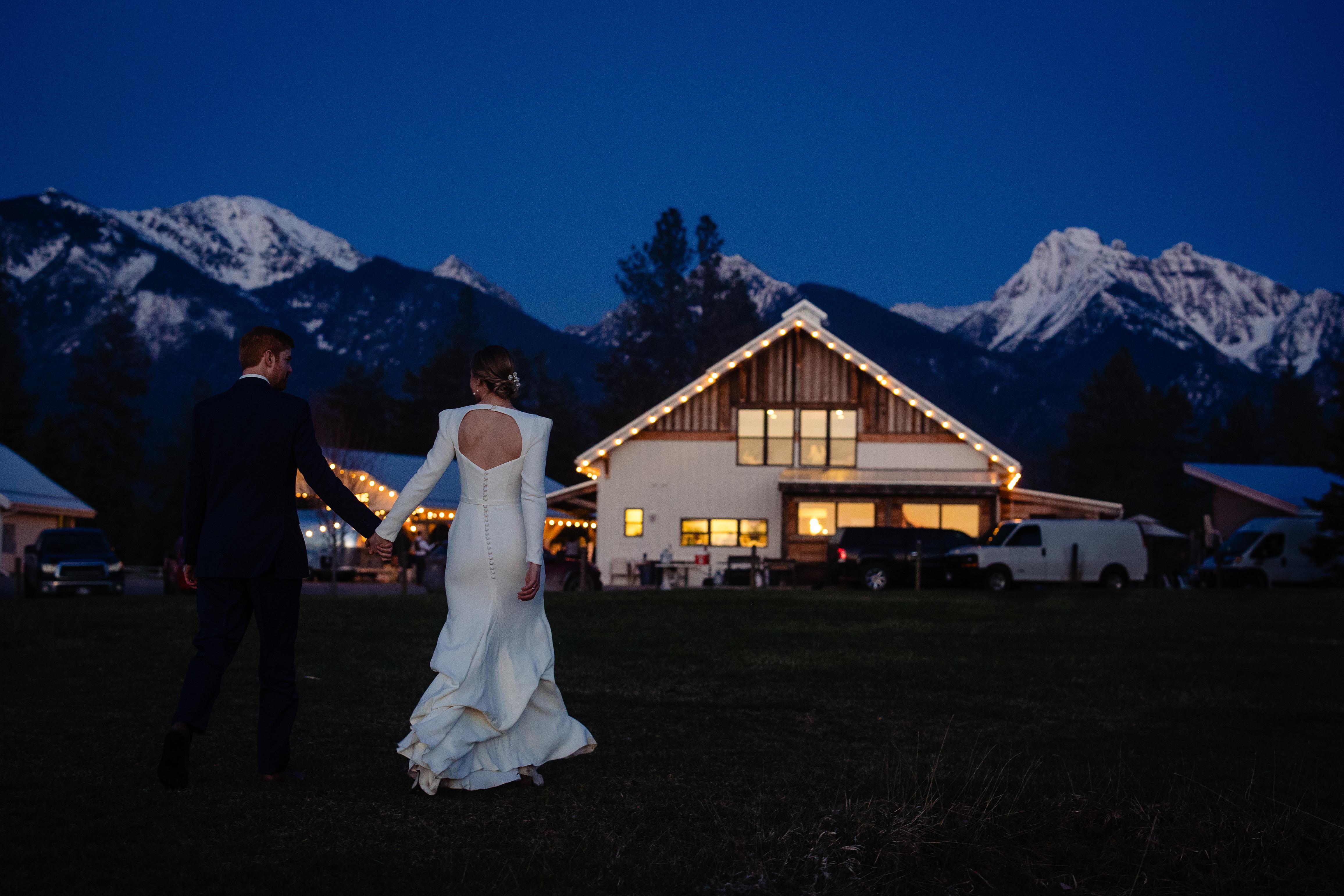 A Romantic Spring Wedding at The Silver Knot