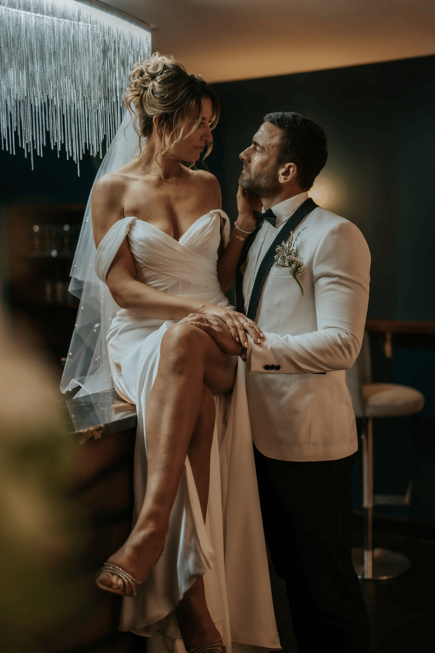 A Modern Spring Vow Renewal at Chapel House Estate