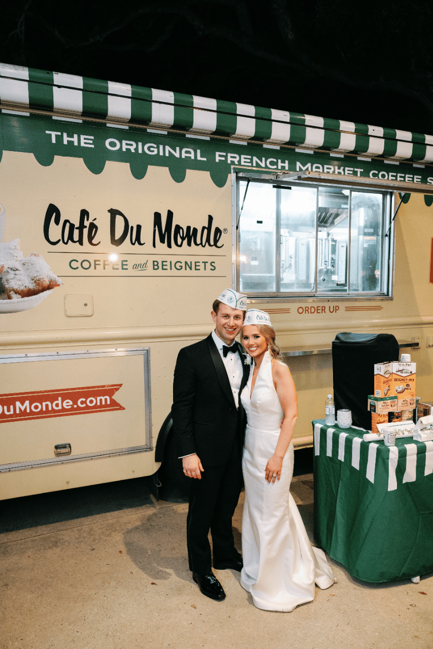 A Classic Spring Wedding at Southern Oaks