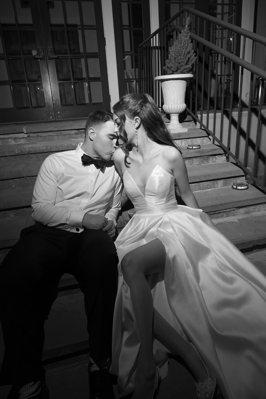 A Classic Spring Wedding at Buchanan Hall photo 3