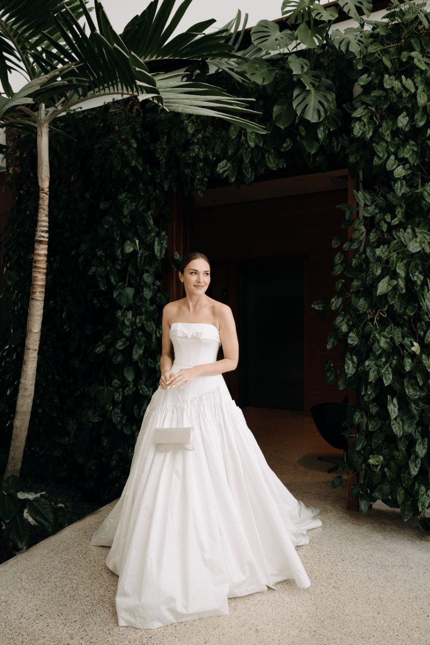 A Modern Spring Wedding at The Ringling photo 3