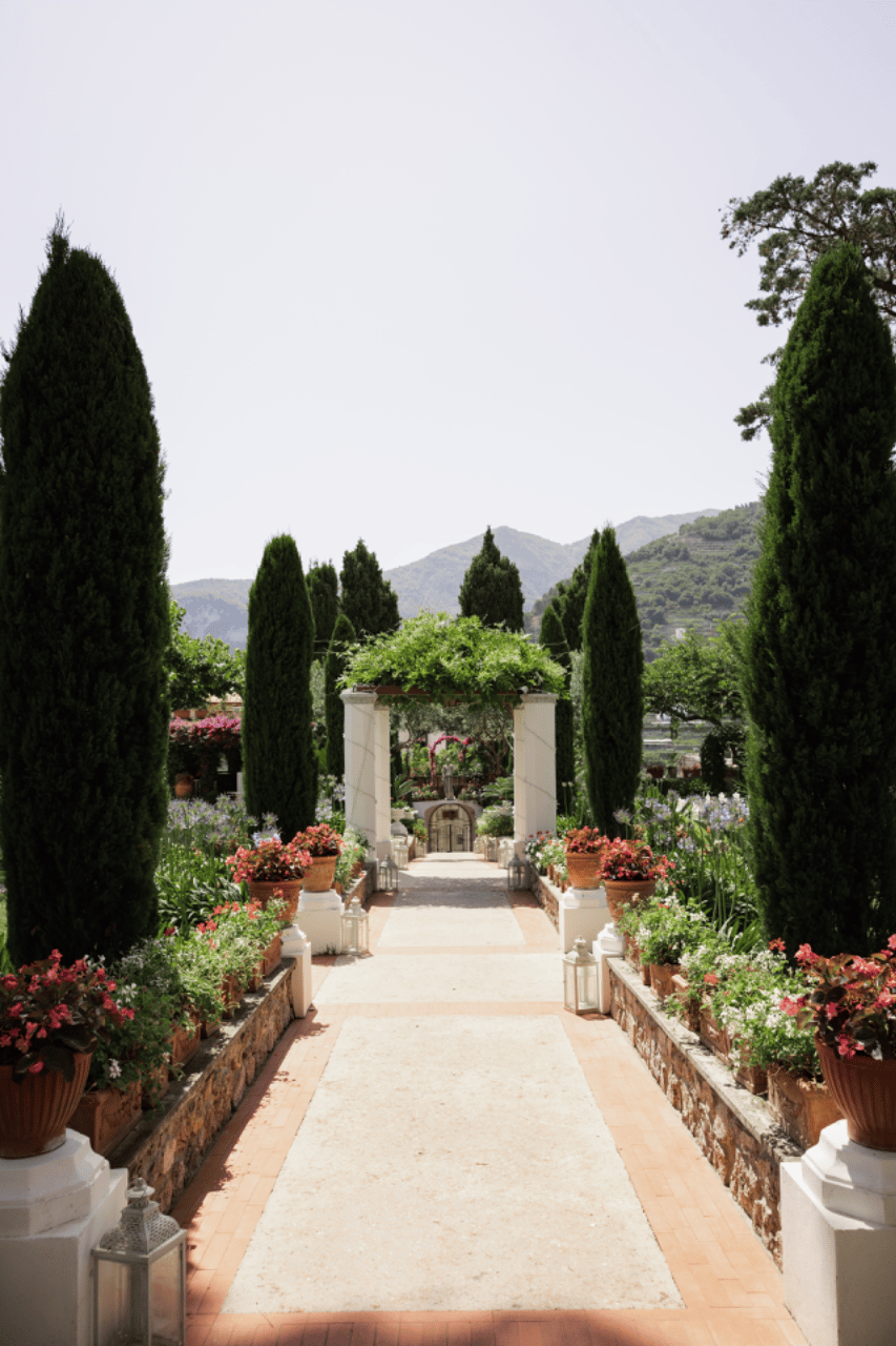 A Classic Summer Wedding at Villa Eva photo 3