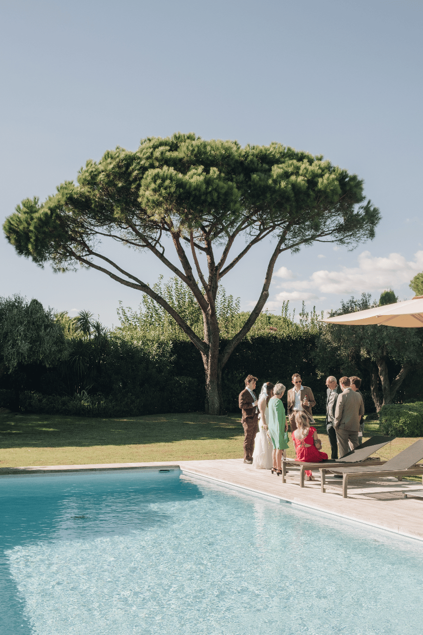 A Classic Fall Wedding in Saint-Tropez, France photo 3