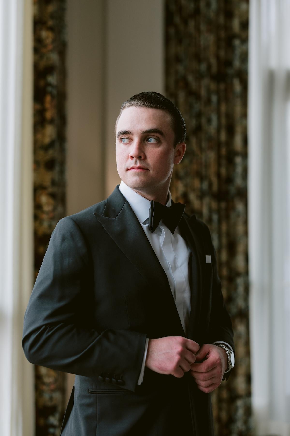 A Classic Winter Wedding at the Houston Country Club 13