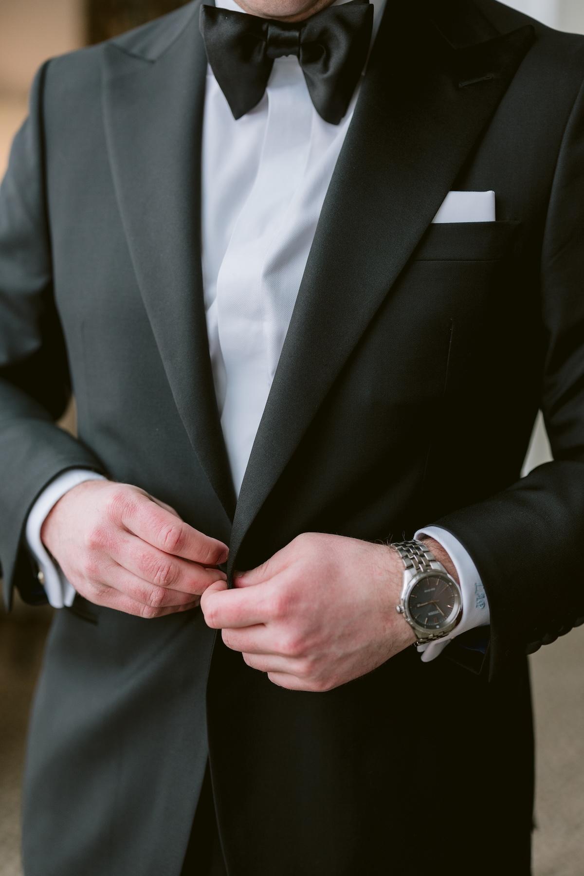 A Classic Winter Wedding at the Houston Country Club photo 5