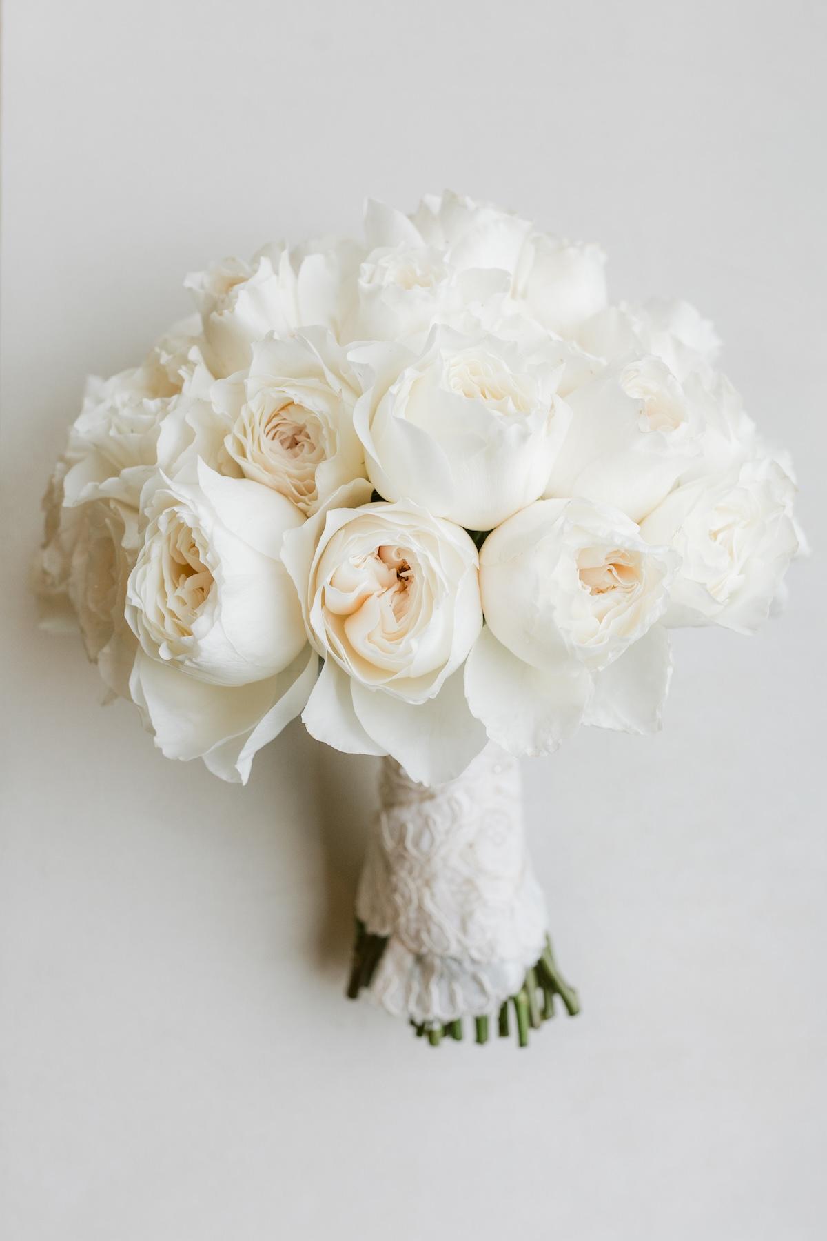 A Classic Winter Wedding at the Houston Country Club 31