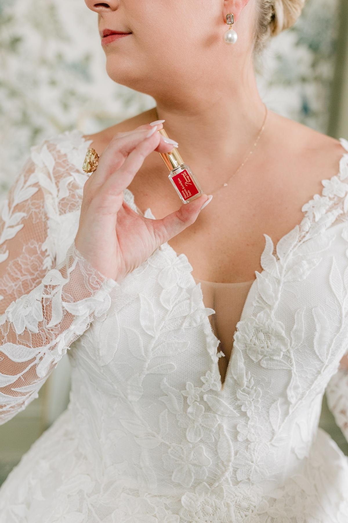 A Classic Winter Wedding at the Houston Country Club 29