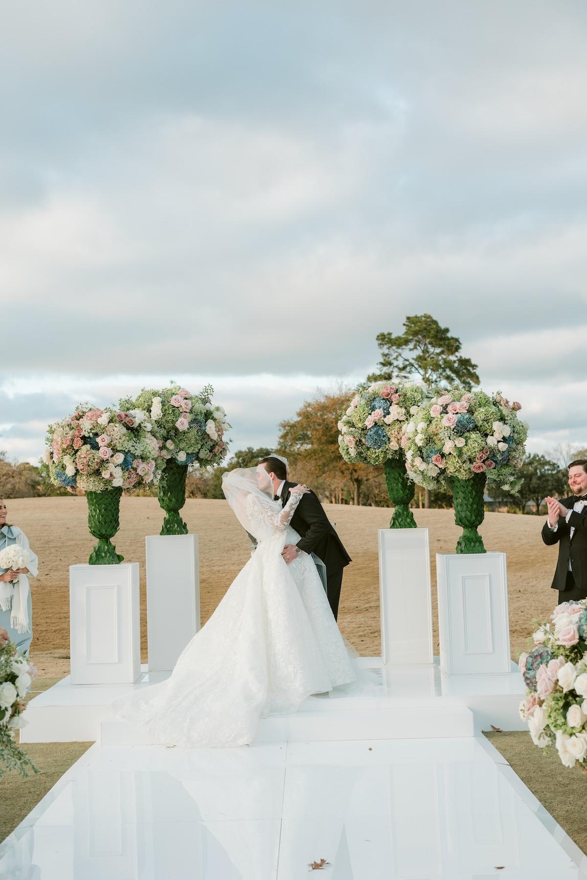 A Classic Winter Wedding at the Houston Country Club
