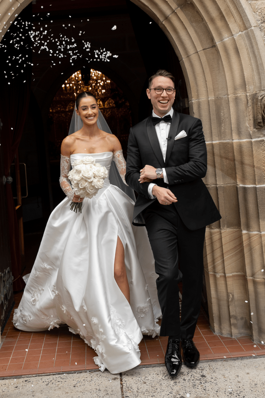 A Classic Winter Wedding at The Great Hall at the University of Sydney photo 3