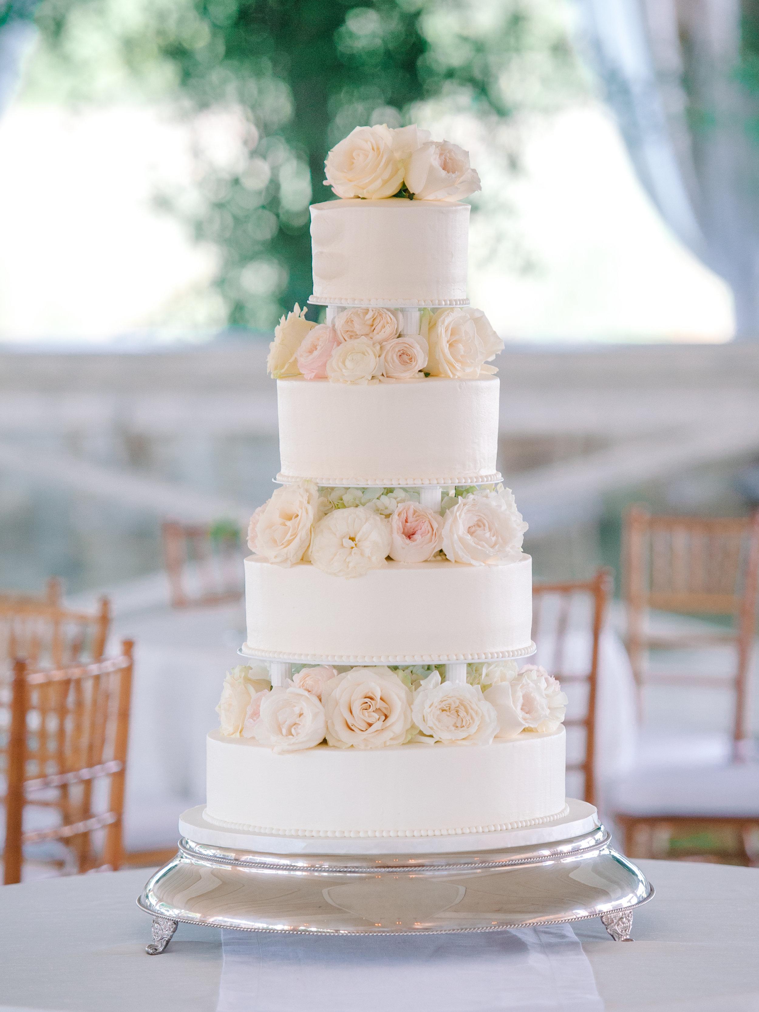 Incredible Edibles Bakery portfolio 3