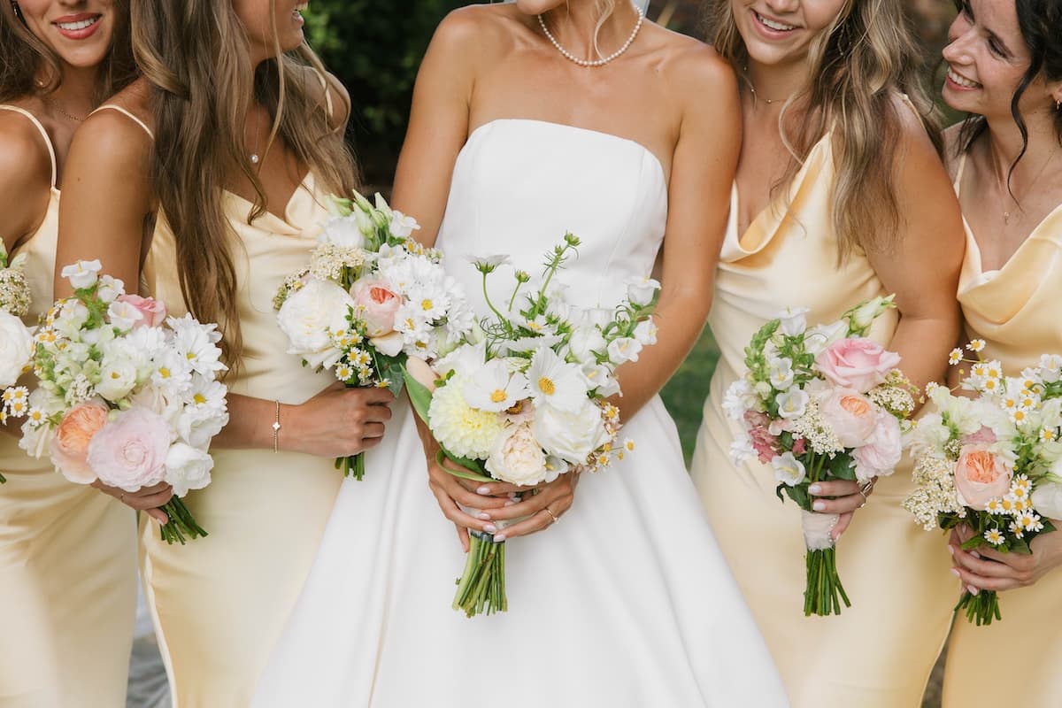 A Whimsical Summer Wedding at The Hermitage Museum & Gardens 6