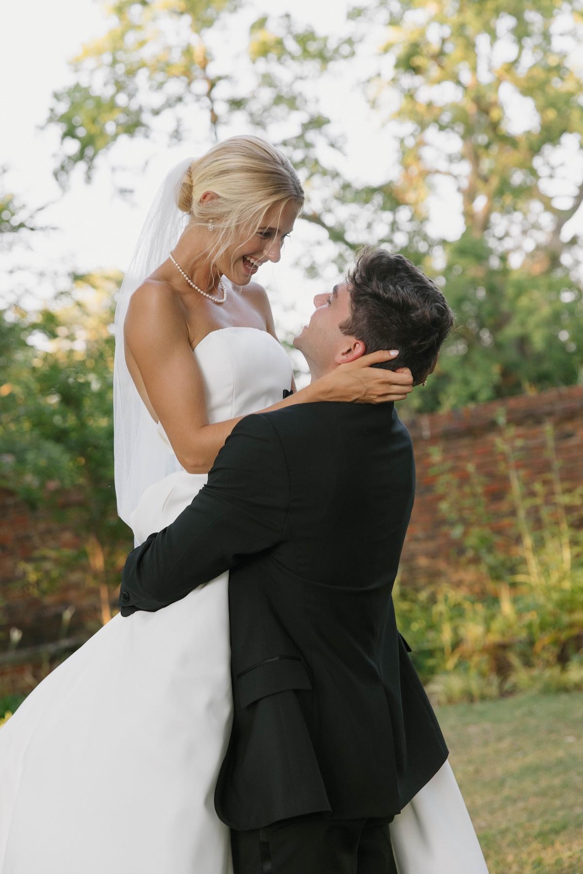 A Whimsical Summer Wedding at The Hermitage Museum & Gardens 12
