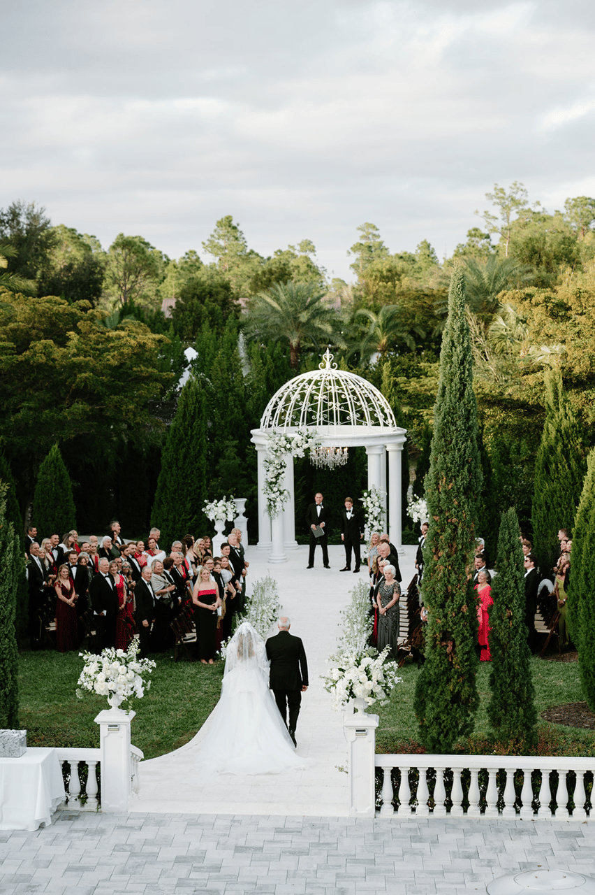 A Modern Spring Wedding at La Casa Toscana photo 2