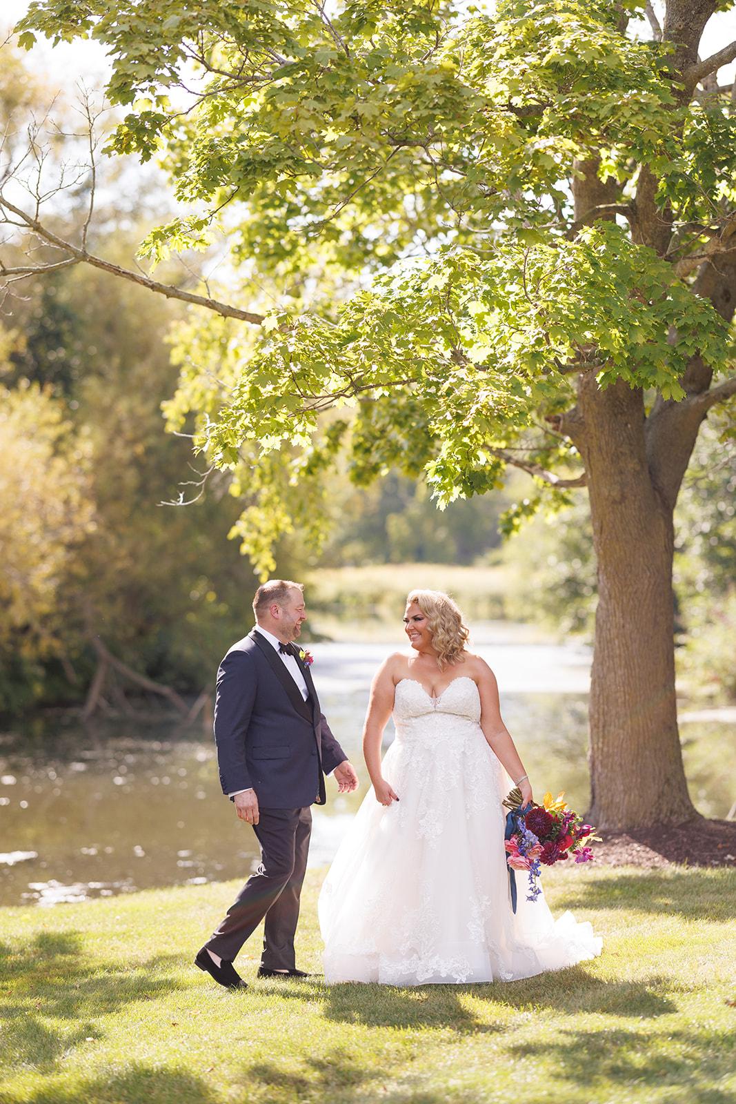 A Rustic Fall Wedding at The Landing 1841 34