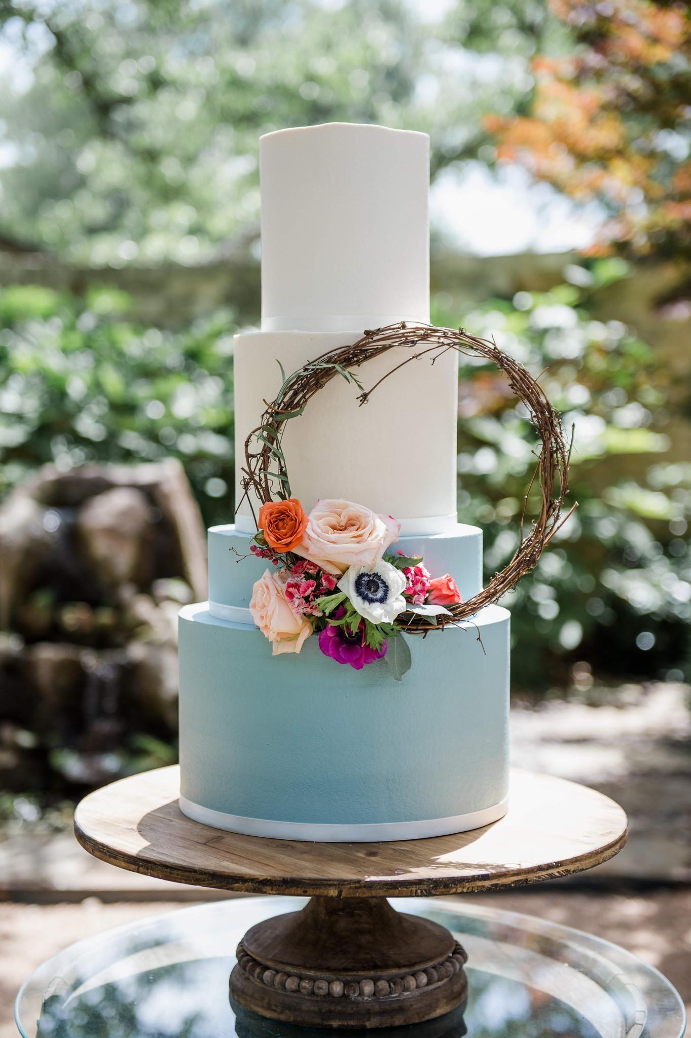 Morgan Pearl Cakes