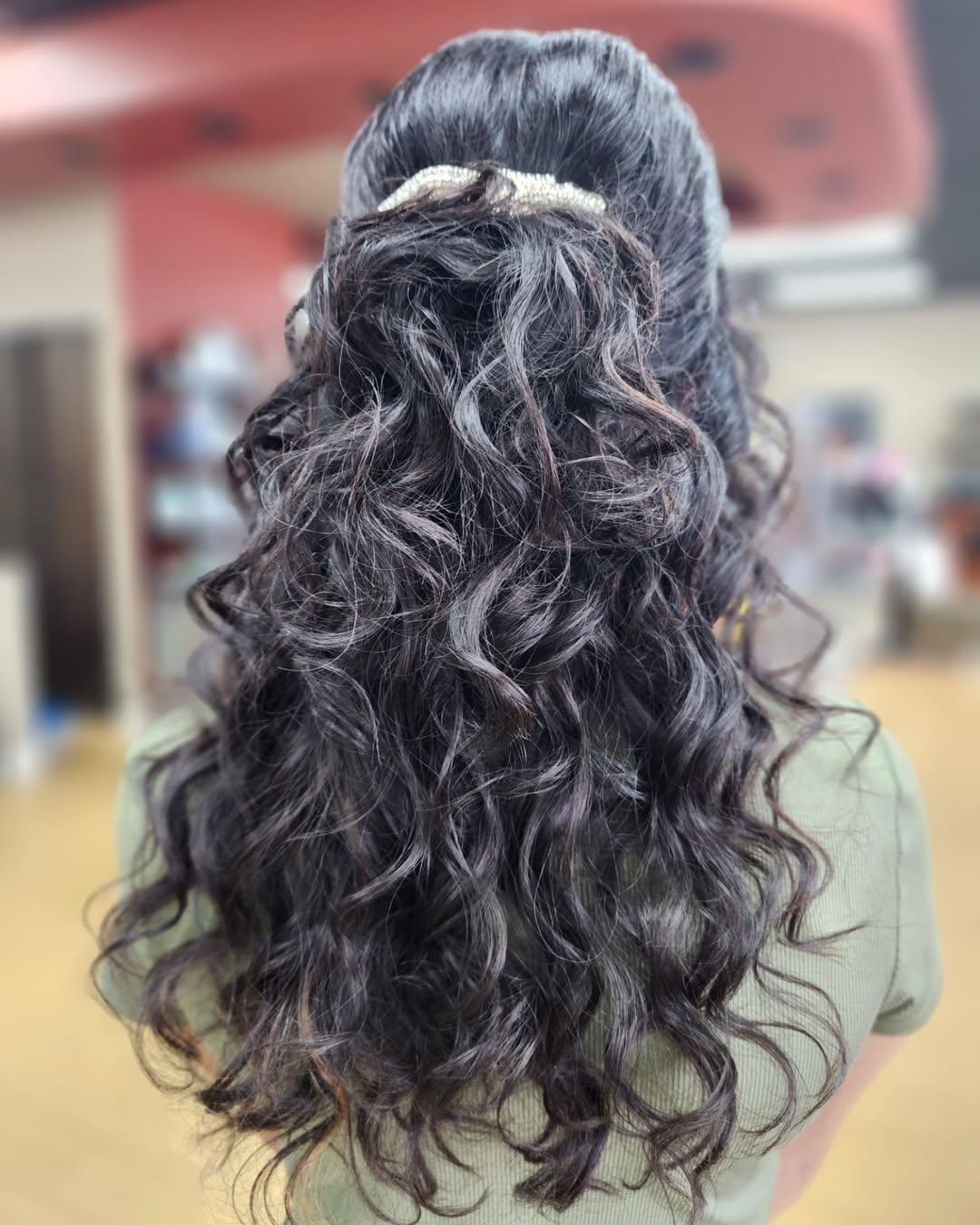 M Salon