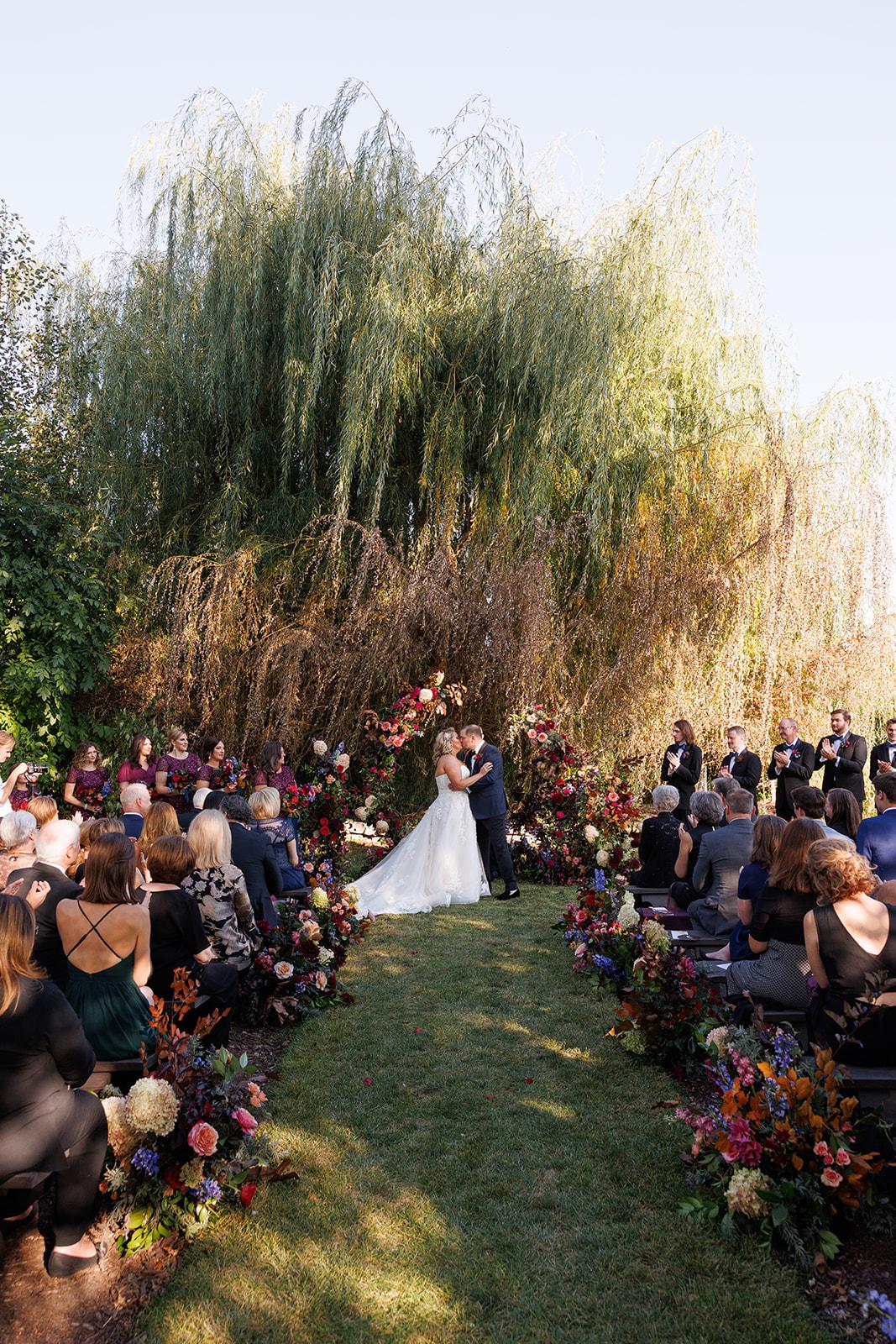 A Rustic Fall Wedding at The Landing 1841 42