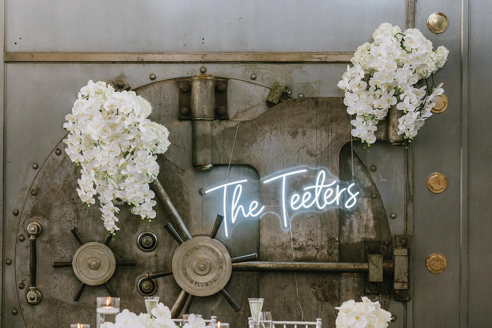 A Classic Fall Wedding at the Felina 44