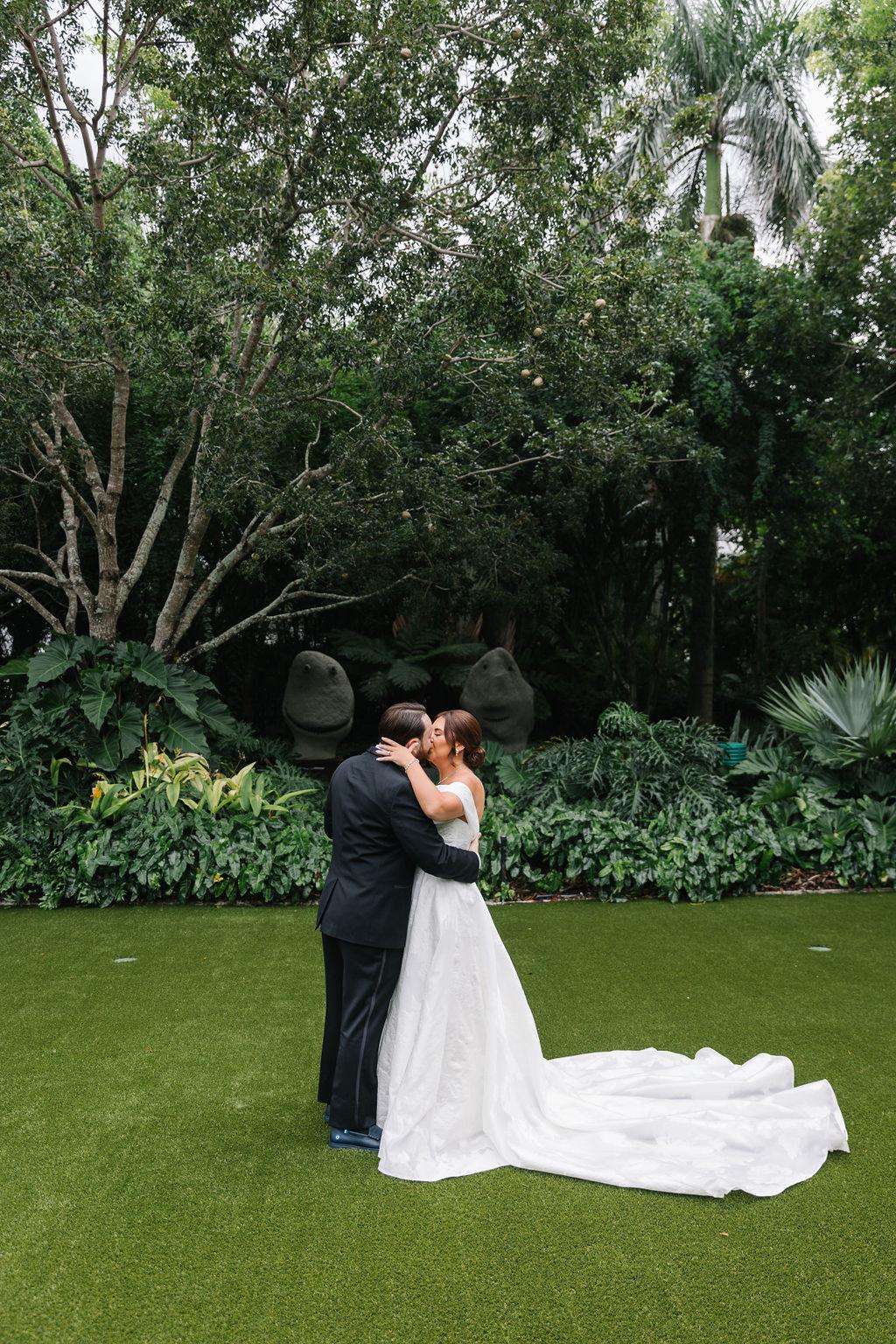 A Classic Fall Wedding at The Norton Museum 39