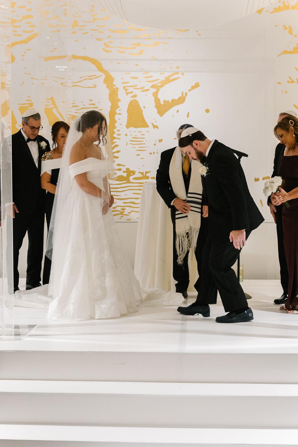 A Classic Fall Wedding at The Norton Museum 21