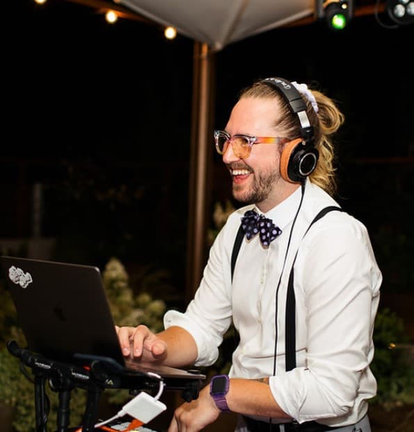 DJ Jay Curry