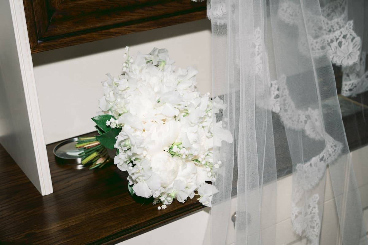 A Classic Summer Wedding at Grantley Hall 9