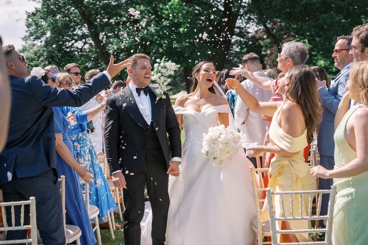 A Classic Summer Wedding at Grantley Hall 15