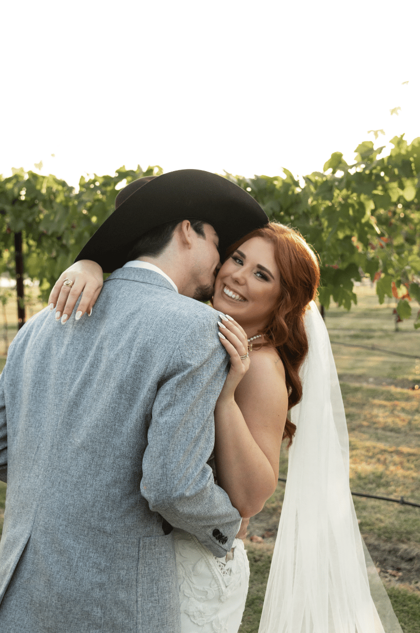 A Romantic Fall Wedding at The Weinburg at Wixon Valley photo 3