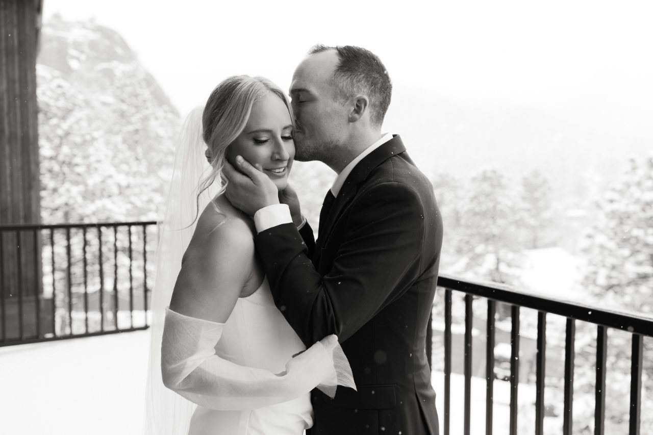 A Non-Traditional Spring Wedding at Black Canyon Inn photo 3