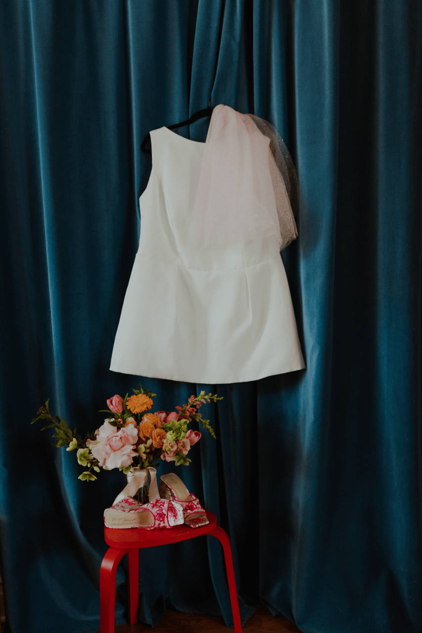 A Non-Traditional Spring Elopement at The Lytle House