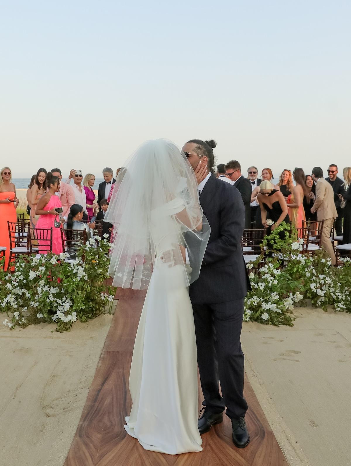 A Modern Summer Wedding at the Viceroy Los Cabos