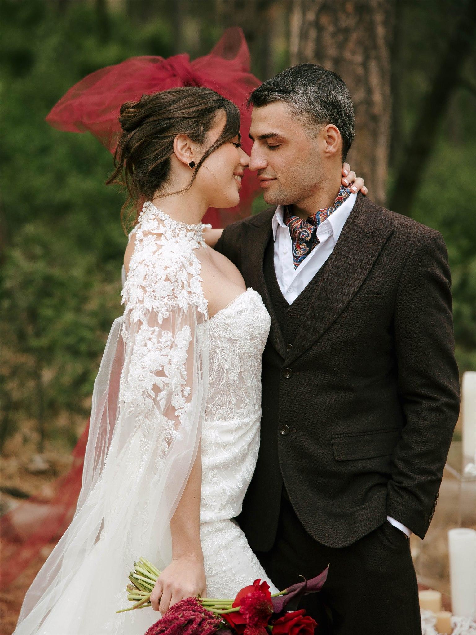 A Romantic Winter Editorial at Thousand Pines photo 5
