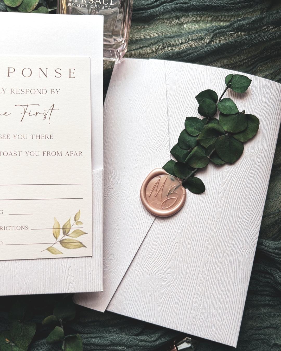 Linen and Pine Designs