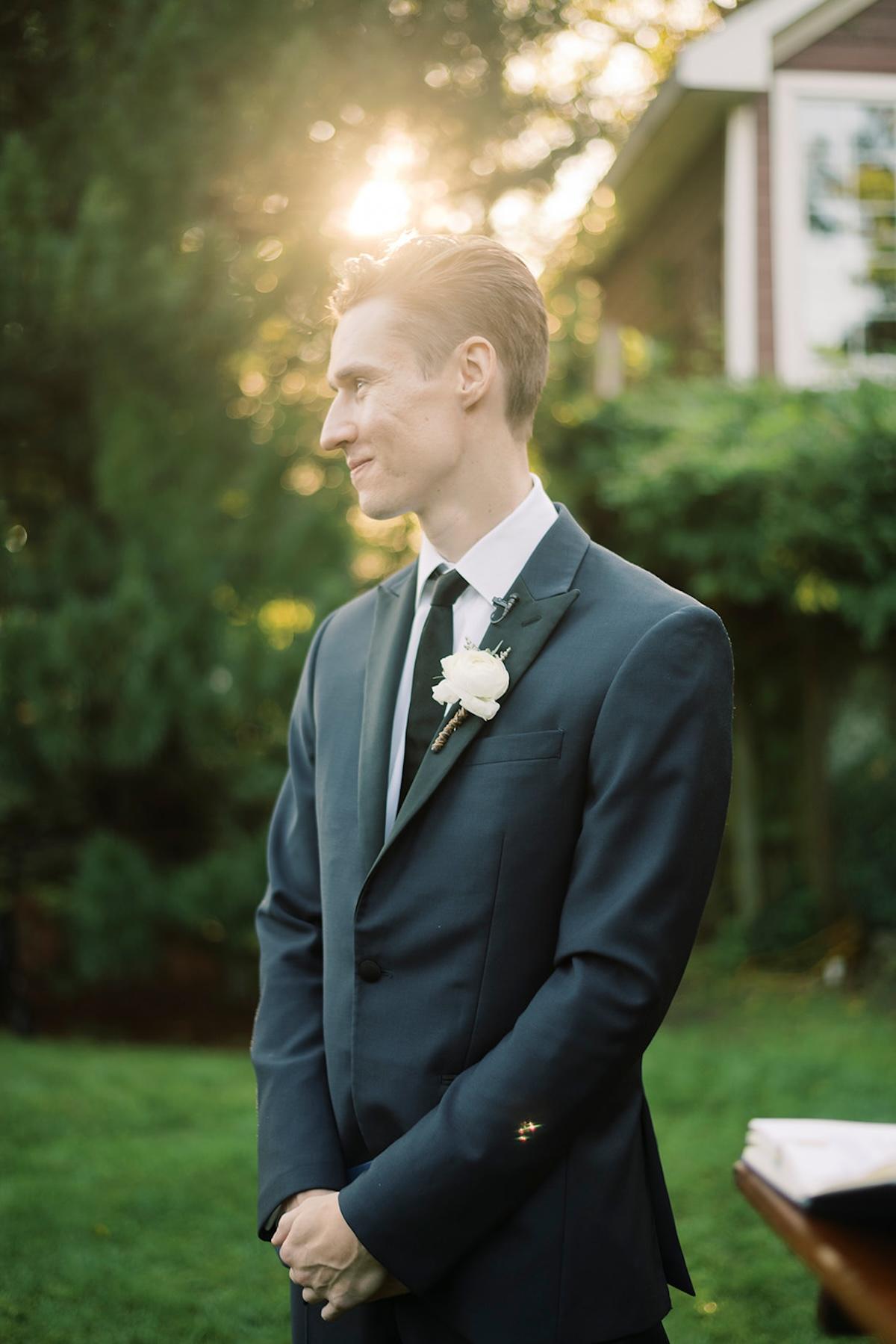 A Romantic Fall Wedding at Crossed Key Estate 7