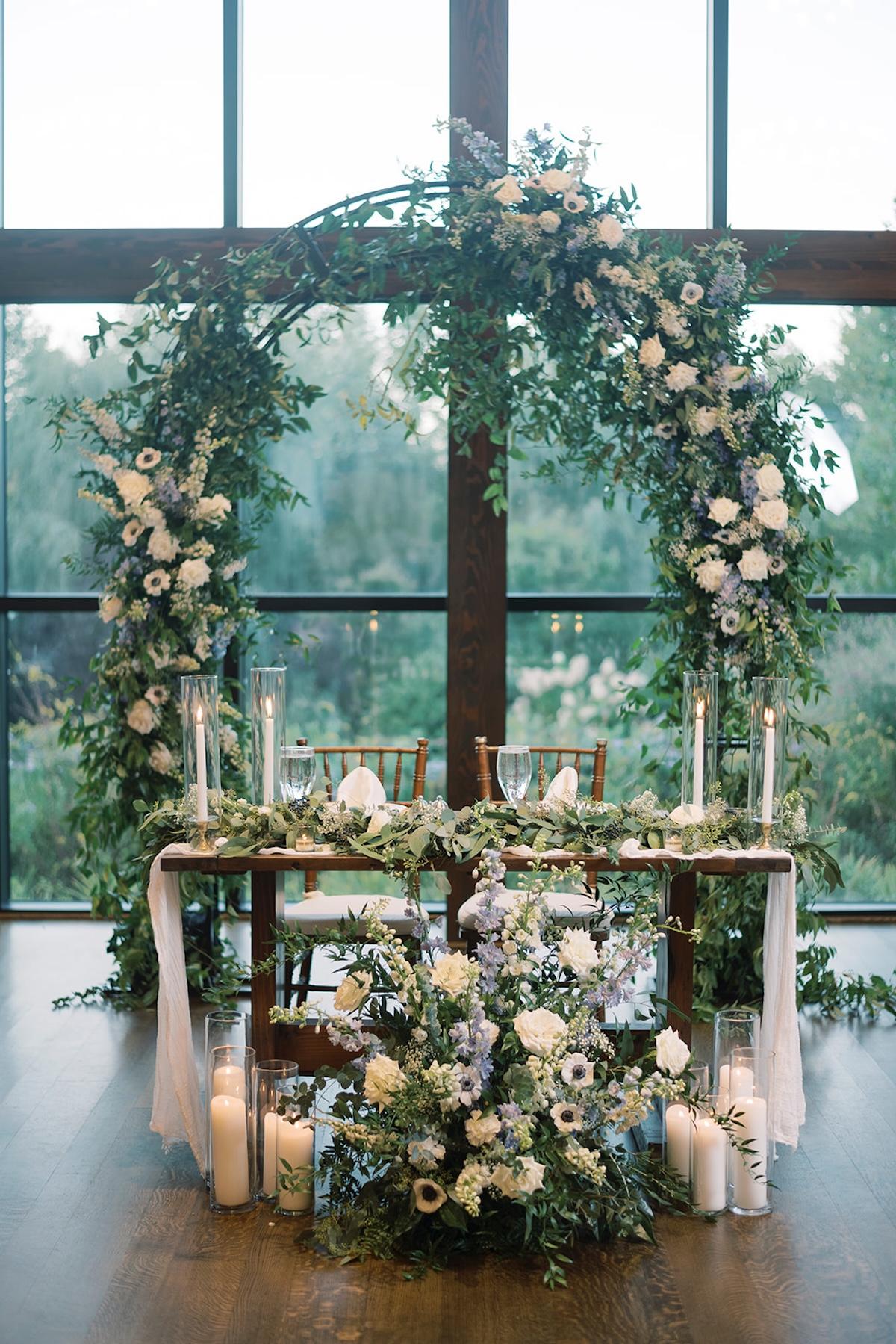 A Romantic Fall Wedding at Crossed Key Estate 43