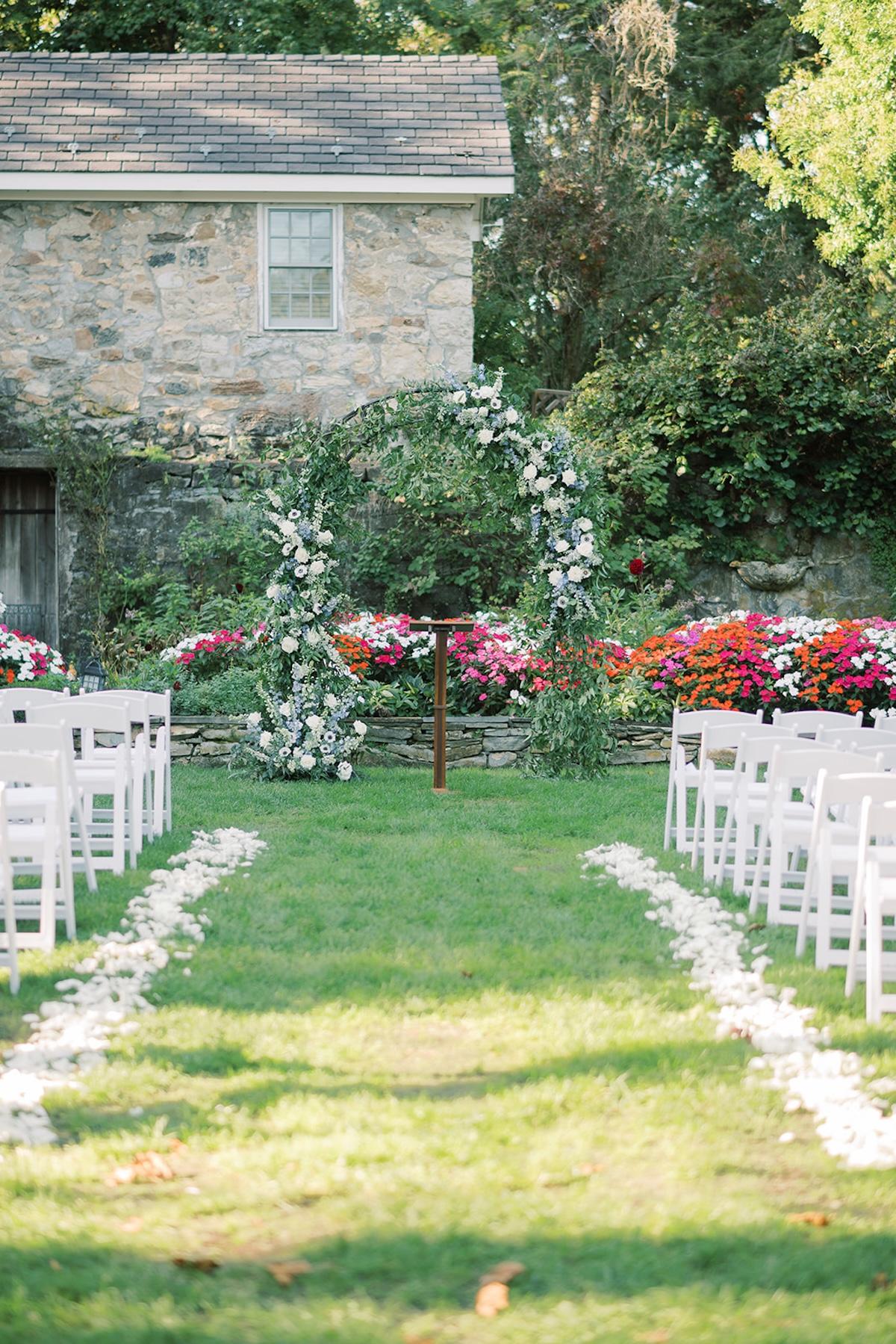 A Romantic Fall Wedding at Crossed Key Estate 49