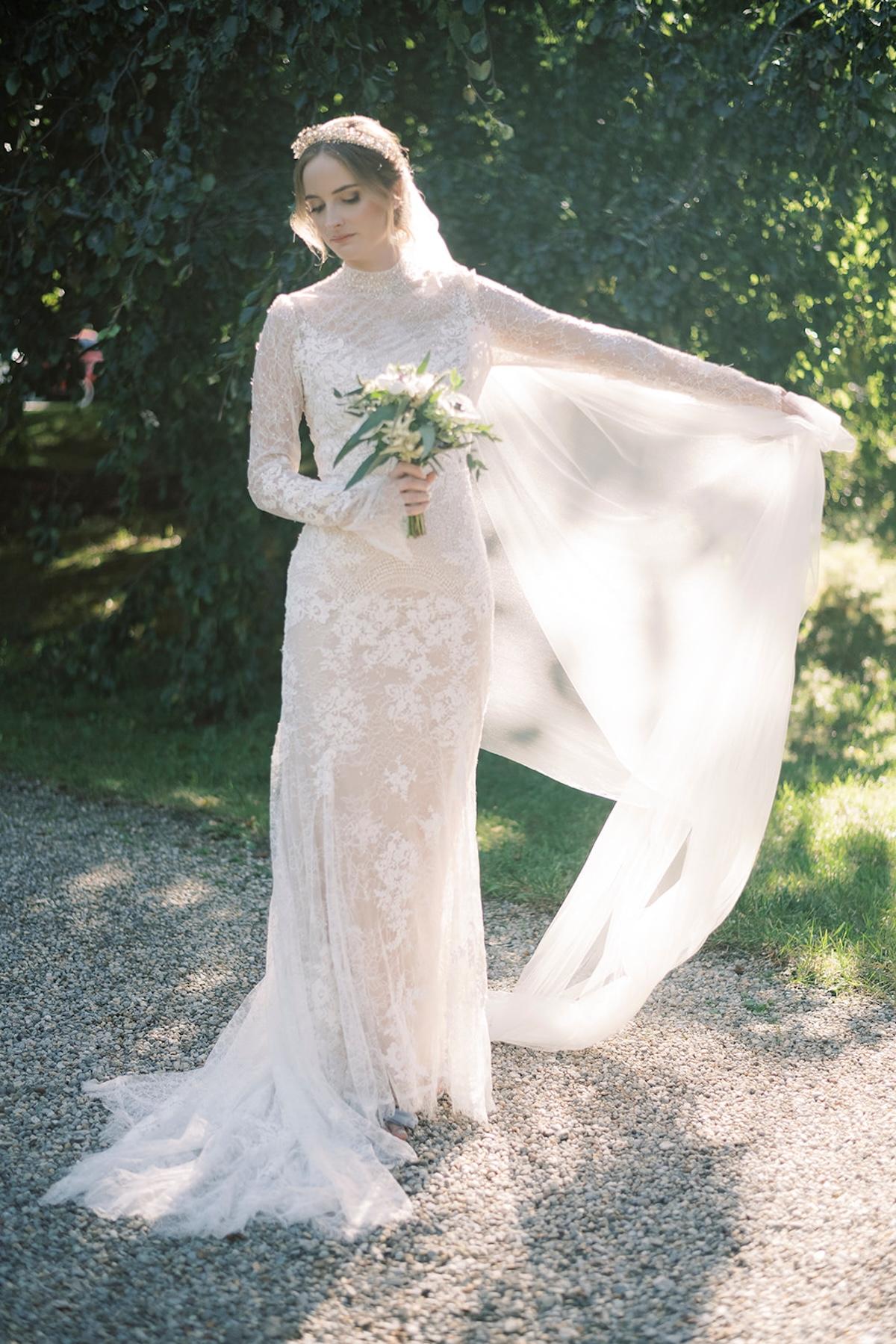 A Romantic Fall Wedding at Crossed Key Estate 39