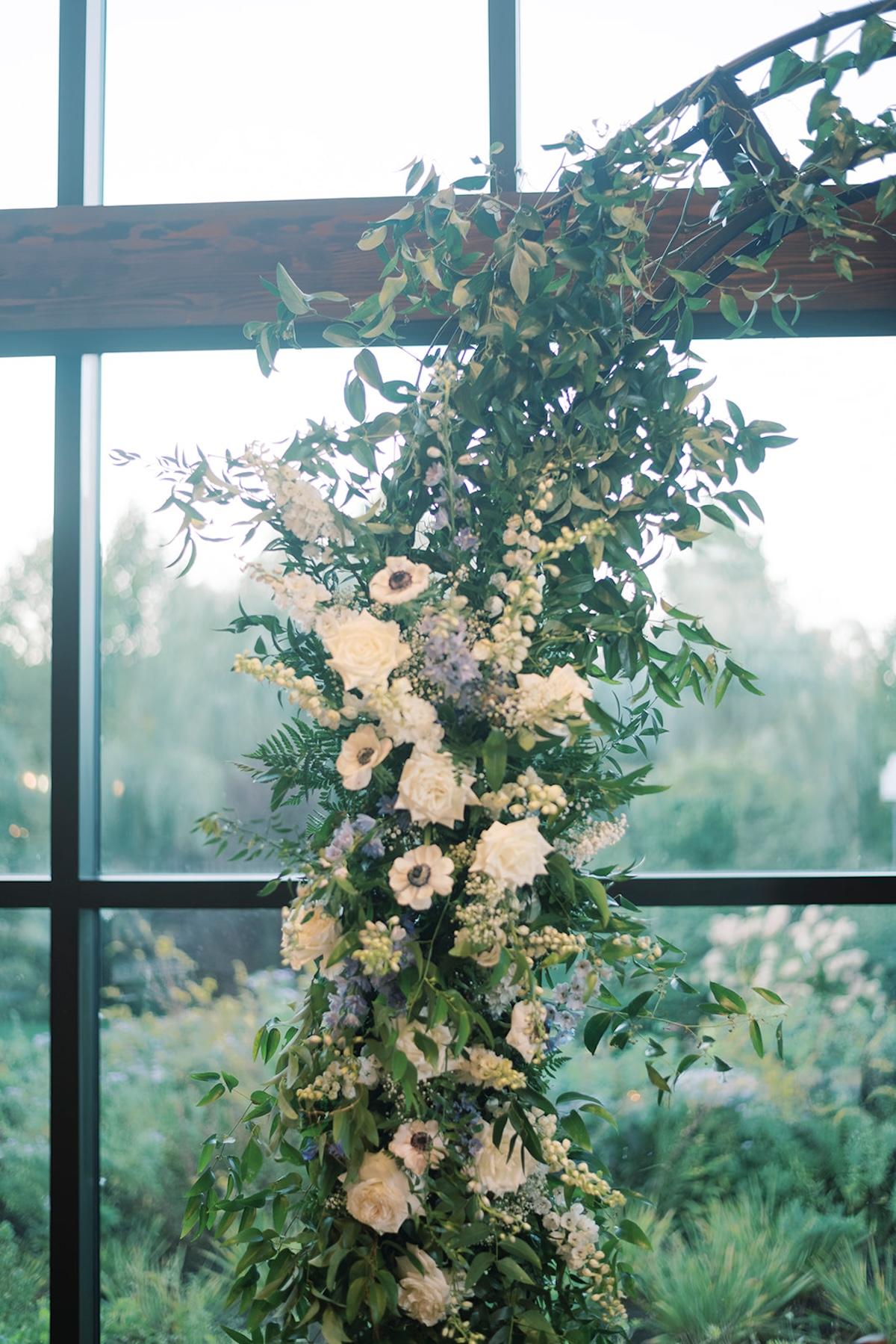 A Romantic Fall Wedding at Crossed Key Estate 38